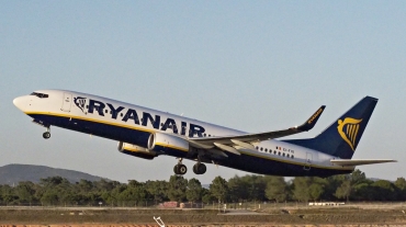 EI-FIG (44698) 2015 Boeing 737-8AS(WL)