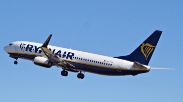 EI-FIN (44701) 2015 Boeing 737-8AS(WL)