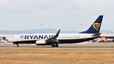 EI-FOM (44720) 2016 Boeing 737-8AS(WL)