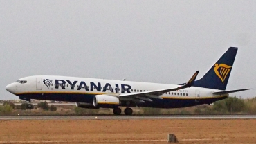 EI-FTT (44769) 2017 Boeing 737-8AS(WL)