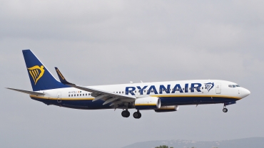 EI-FZJ (44788) 2017 Boeing 737-8AS(WL)