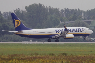 EI-ENW (40306) 2011 Boeing 737-8AS(WL)