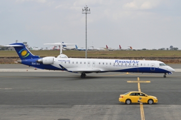 9XR-WH (cn 15286) Bombardier CRJ-900