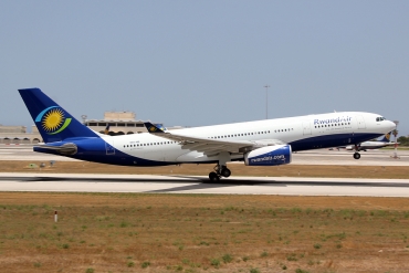 9XR-WN (1741) 2016 Airbus A330-243