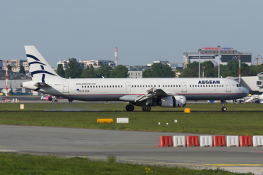 SX-DGA (3878) 2009 Airbus A321-231