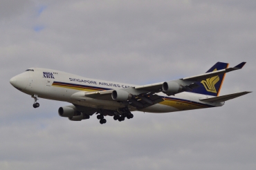 9V-SFJ (26559) 2001 Boeing 747-412F(SCD)