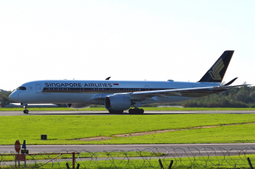 9V-SMP (122) 2017 Airbus A350-941