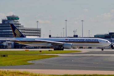 9V-SWR (34583) 2008 Boeing 777-312(ER)