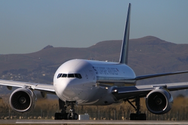 9V-SRN, (cn 32318/441), Boeing 777-212/ER