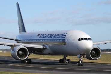 9V-SVC (28526) 2001 Boeing 777-2128ER)