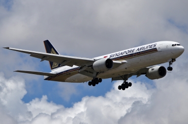 9V-SVI (32316) 2002 Boeing 777-212(ER)