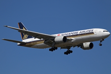 9V-SQN (33373) 2004 Boeing 777-212(ER)