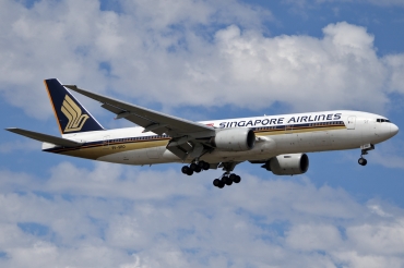 9V-SRO (32321) 2003 Boeing 777-212(ER)