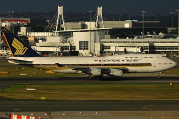 9V-SPH (26555) 1996 Boeing 747-412
