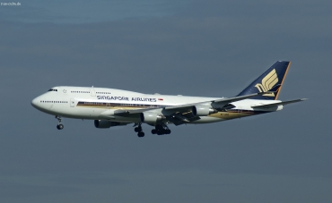 9V-SPG (cn 26562) Boeing 747-412