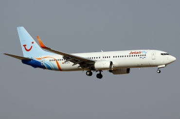OO-JFD (40233) 2009 Boeing 737-8KN(WL)
