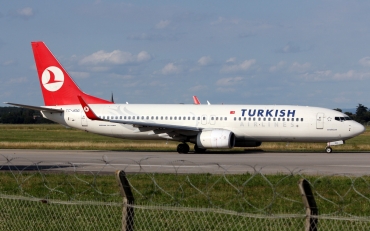 TC-JGG (34405) 2005 Boeing 737-8F2(WL)