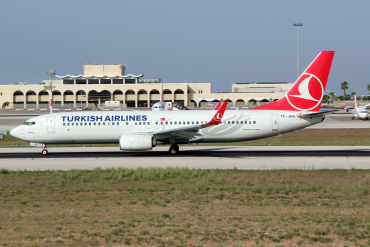 TC-JHS (40991) 2013 Boeing 737-8F2(WL)