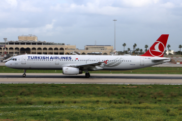 TC-JRN (4654) 2011 Airbus A321-231
