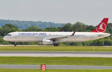 TC-JSE (5450) 2013 Airbus A321-231(WL)