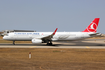 TC-JSP (6599) 2015 Airbus A321-231(WL)