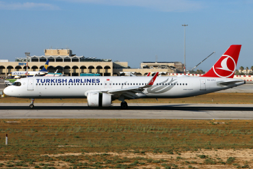 TC-LPJ · Airbus A321-271NX · MLA / LMML