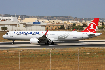 TC-LSK · Airbus A321-271NX · MLA / LMML