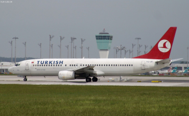 TC-JFI (29771) 1999 Boeing 737-8F2