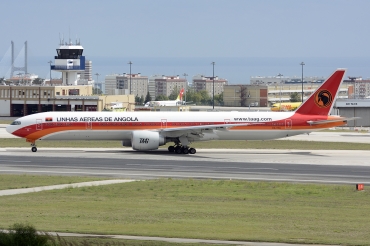 D2-TEG (40805) 2011 Boeing 777-3M2(ER)