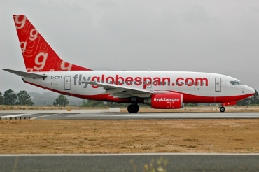 G-CDKT (28303) Boeing 737-683