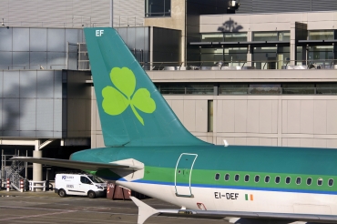 EI-DEF (cn 2256) Airbus A320-214