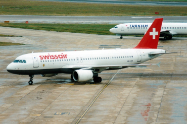 HB-IJM (635) 1996 Airbus A320-214