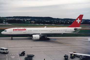 HB-IQJ (294) 1999 Airbus A330-223
