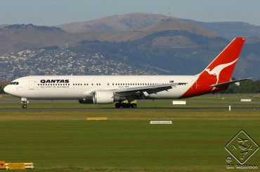 VH-OGD (24407) 1988 Boeing 767-338(ER)