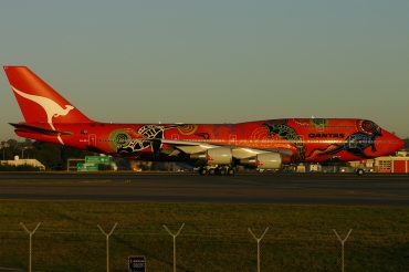 VH-OEJ (32914) 2003 Boeing 747-438(ER)
