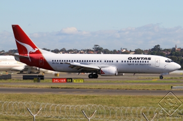 VH-TJJ (24435) 1990 Boeing 737-476