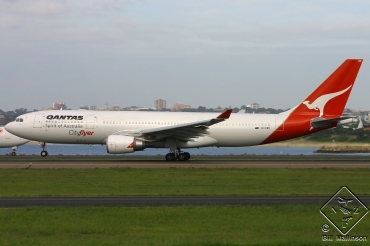 VH-EBD (513) 2003 Airbus A330-201