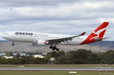 VH-EBO (1169) 2010 Airbus A330-202