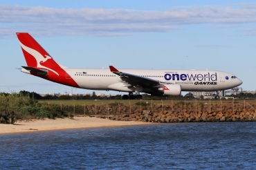 VH-EBV (1365) 2012 Airbus A330-203
