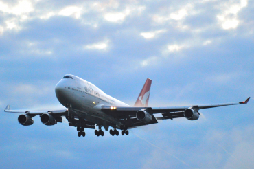 VH-OJO (25544) 1991 Boeing 747-438
