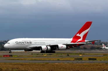 VH-OQC (022) 2008 Airbus A380-842