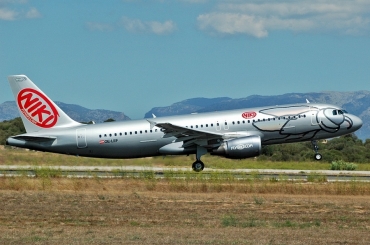 OE-LEF (4368) 2010 Airbus A320-214