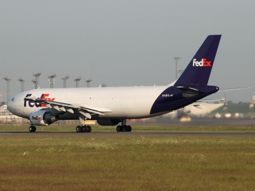 N725FD (572) 1990 Airbus A300B4-622R(F)