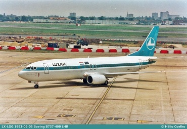 LX-LGG (26437) 1992 Boeing 737-4C9