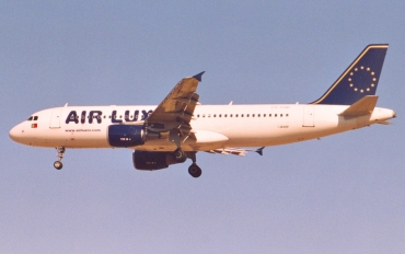 CS-TQB (cn 1450) Airbus A320-214