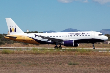 G-MRJK (1081) 1999 Airbus A320-214