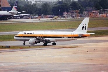 G-MONW (391) 1992 Airbus A320-212