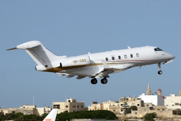 SP-ZSZ (20044) 2005 Bombardier Challenger 300