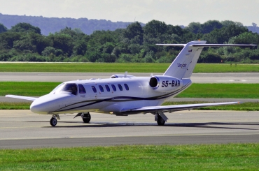 S5-BAR (cn 525A0423) Cessna 525A CJ2