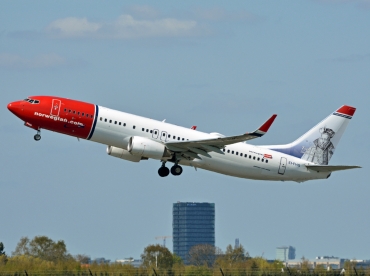 EI-FHG (37884) 2010 Boeing 737-86N WL